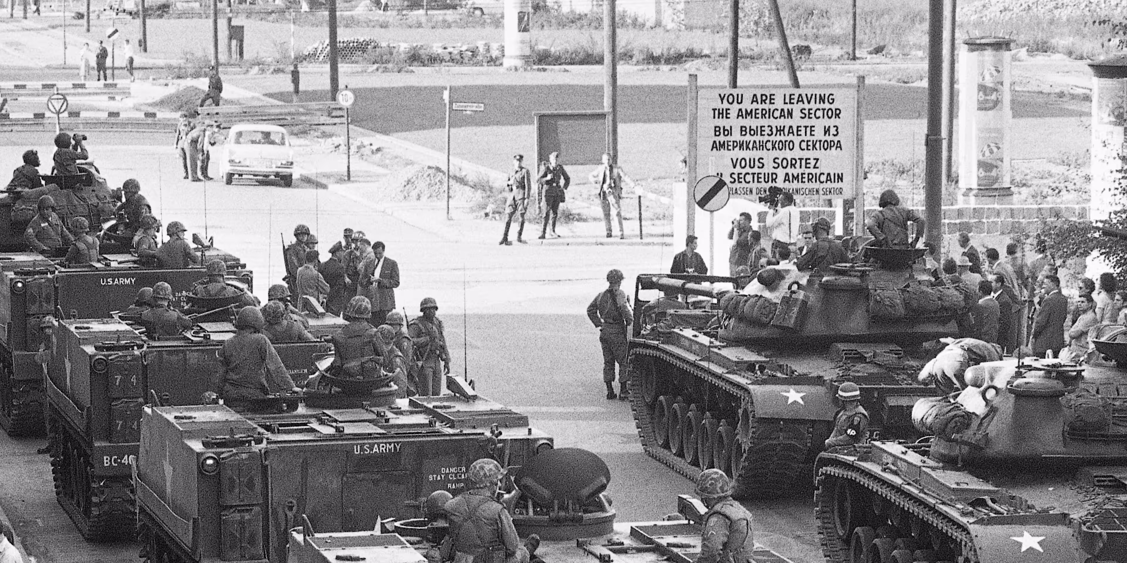 Checkpoint Charlie, Berlin, 1961